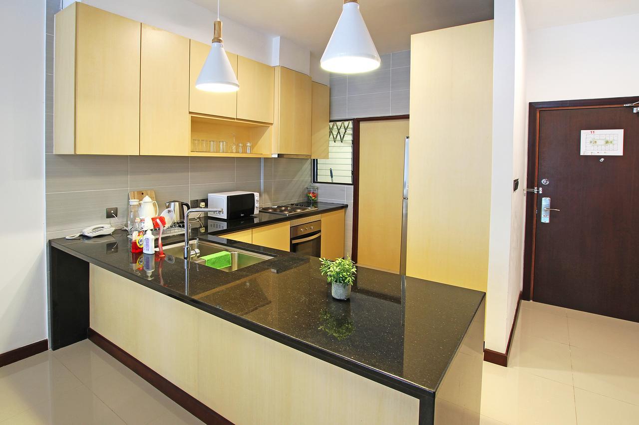 Bernard Holiday Home @ Imperial Suites Кучинг Экстерьер фото