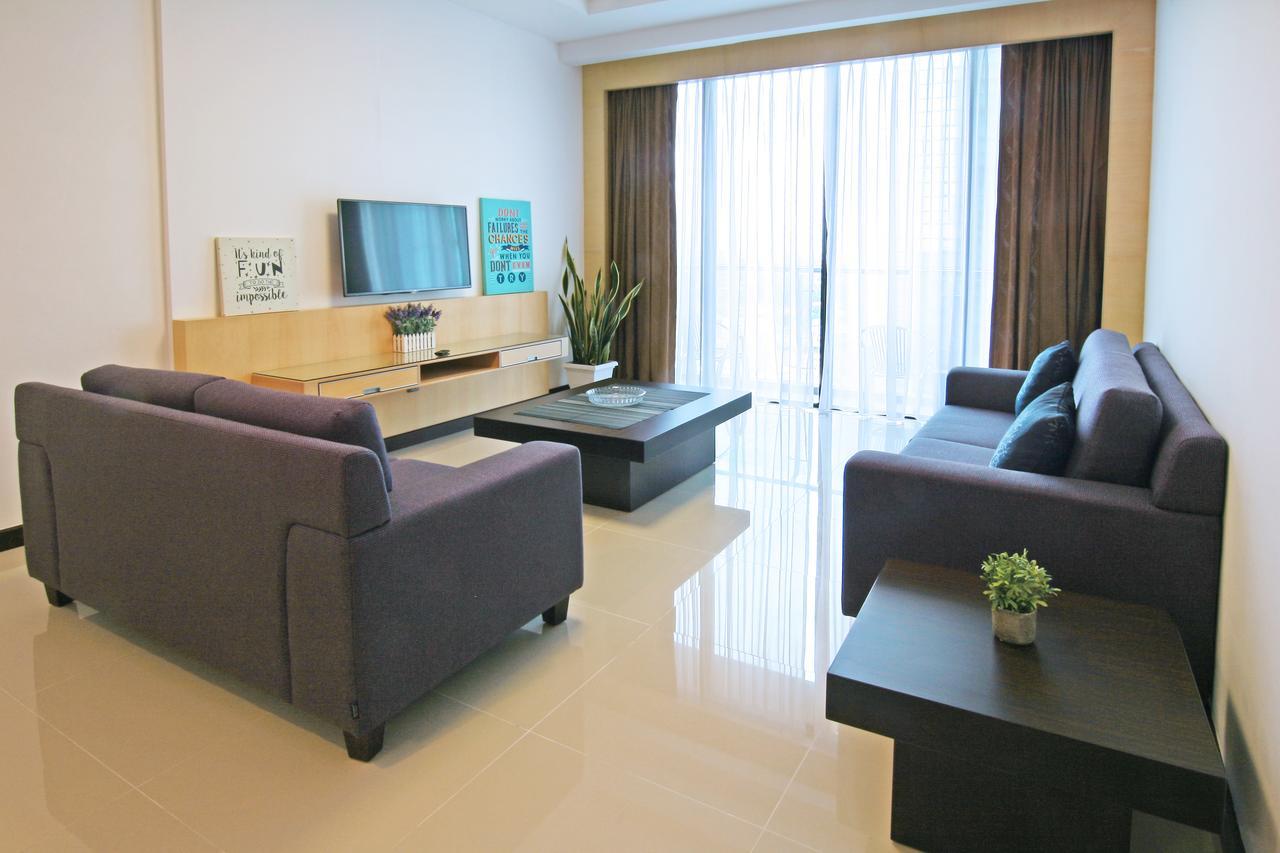 Bernard Holiday Home @ Imperial Suites Кучинг Экстерьер фото